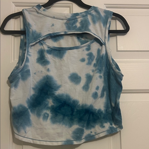 90 Degree By Reflex Blue Tie-Dye Short Sleeve Top - Picture 3 of 5